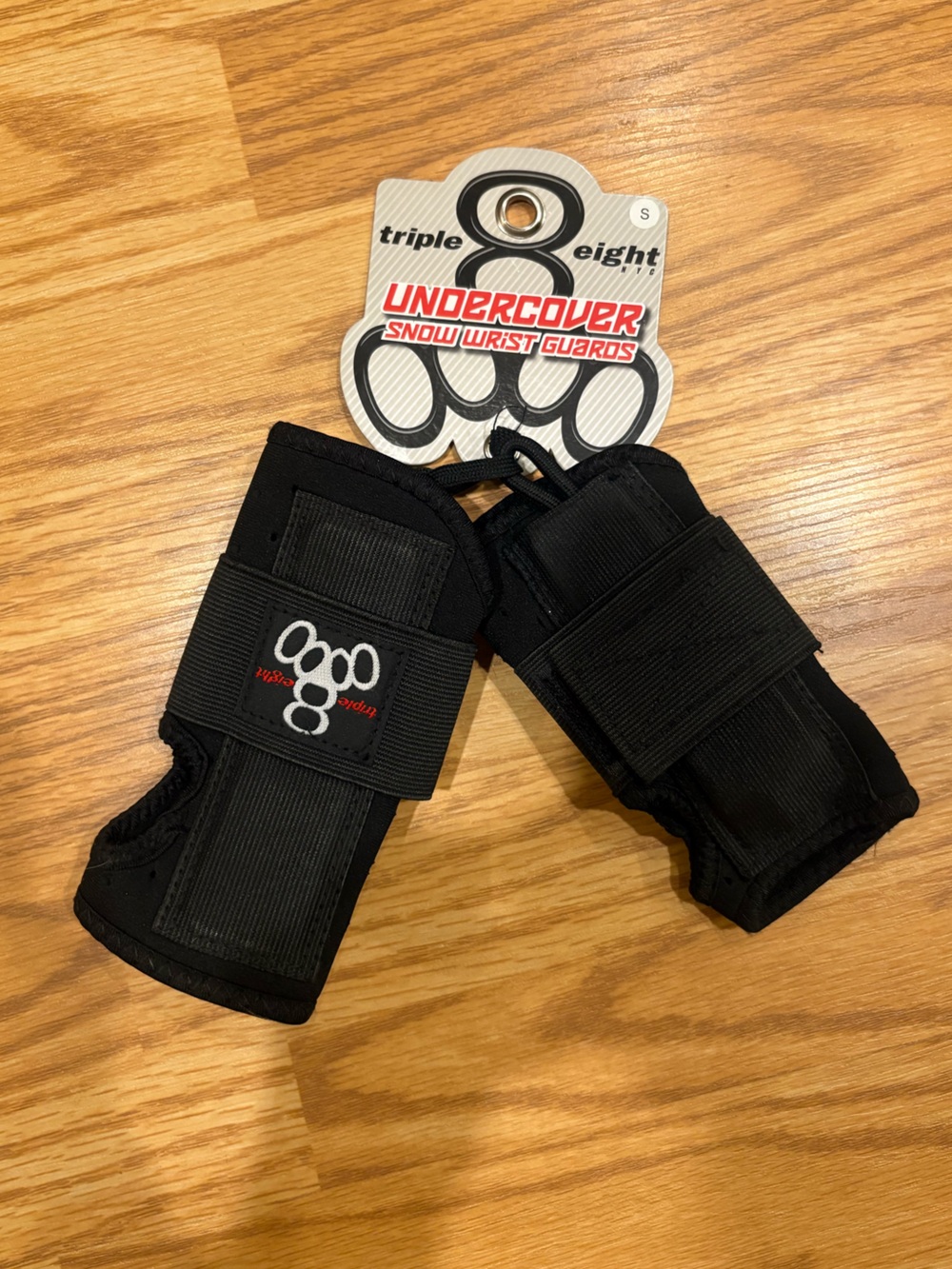 Triple Eight Black Wrist Guards-kids